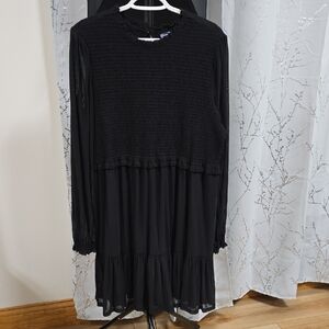 Chic Black Long Sleeve Dress